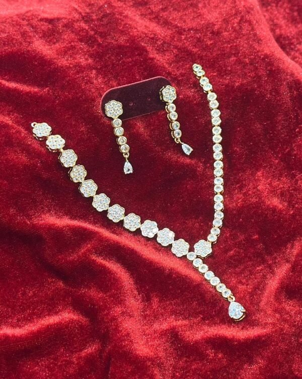 SAKHI AD NECKLACES - Image 2