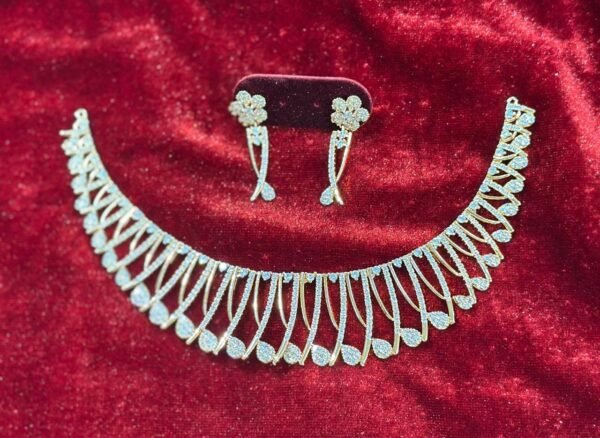 sakhi ad necklaces - Image 2