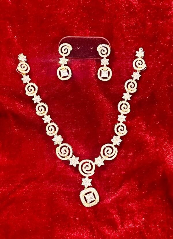 SAKHI AD NECKLACE