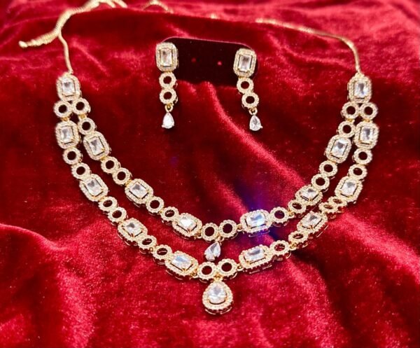 SAKHI AD NECKLACE
